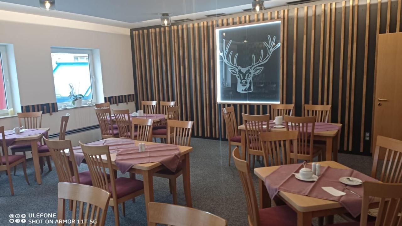Hotel & Restaurant Zum Hirsch Romhild Buitenkant foto